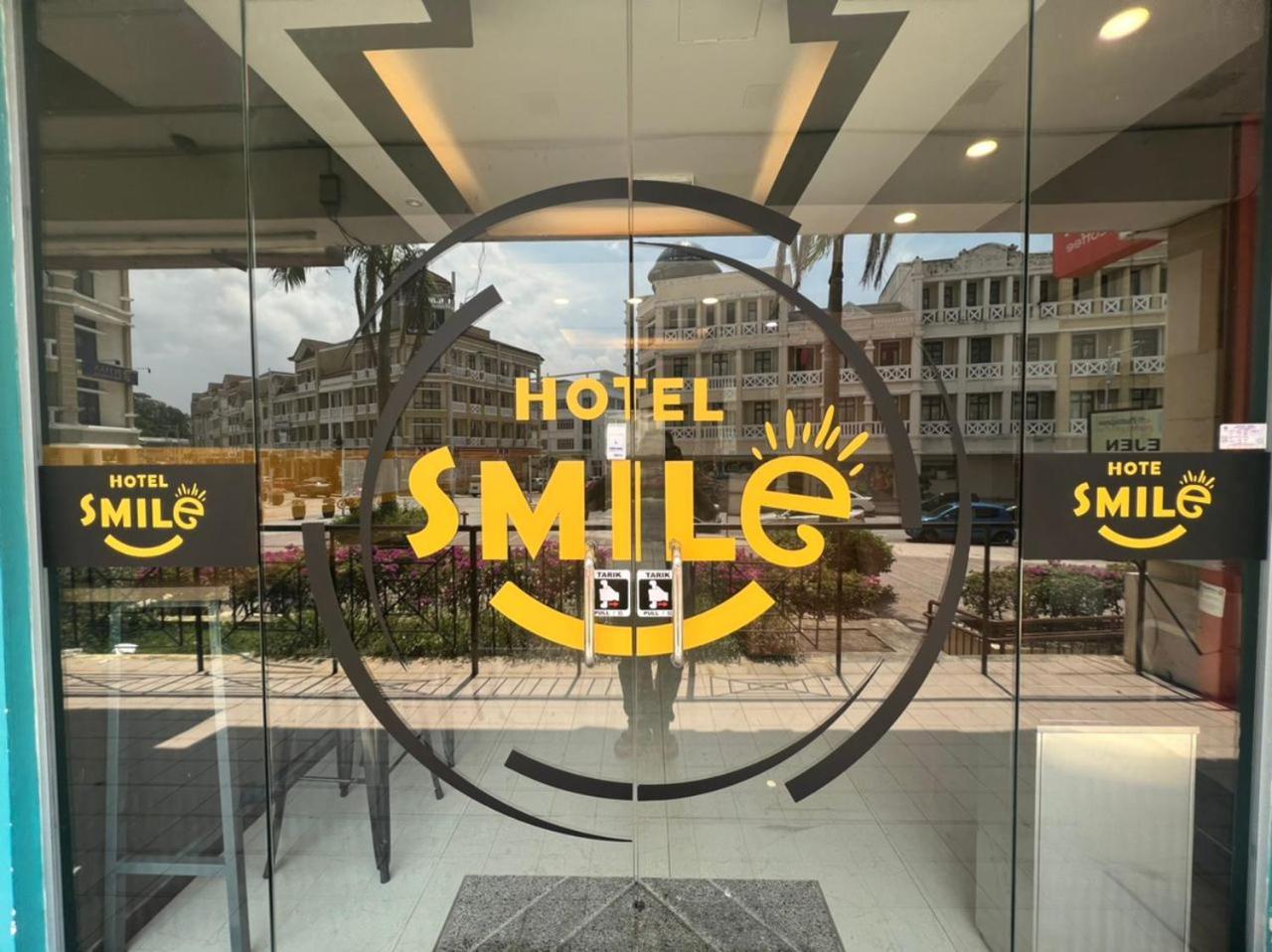 Smile Hotel Putrajaya Kültér fotó